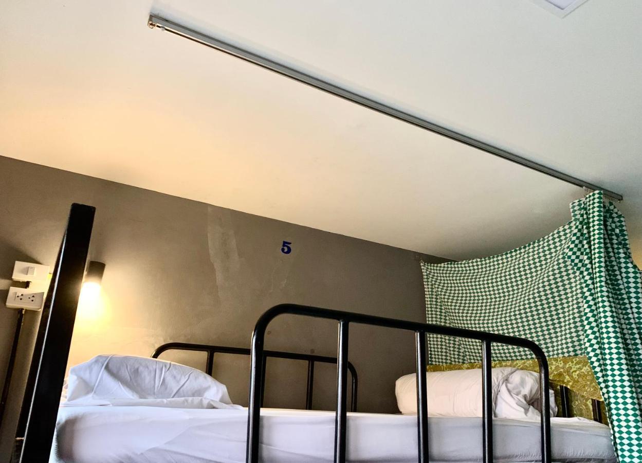 Doze Hostel Chiang Mai Dış mekan fotoğraf