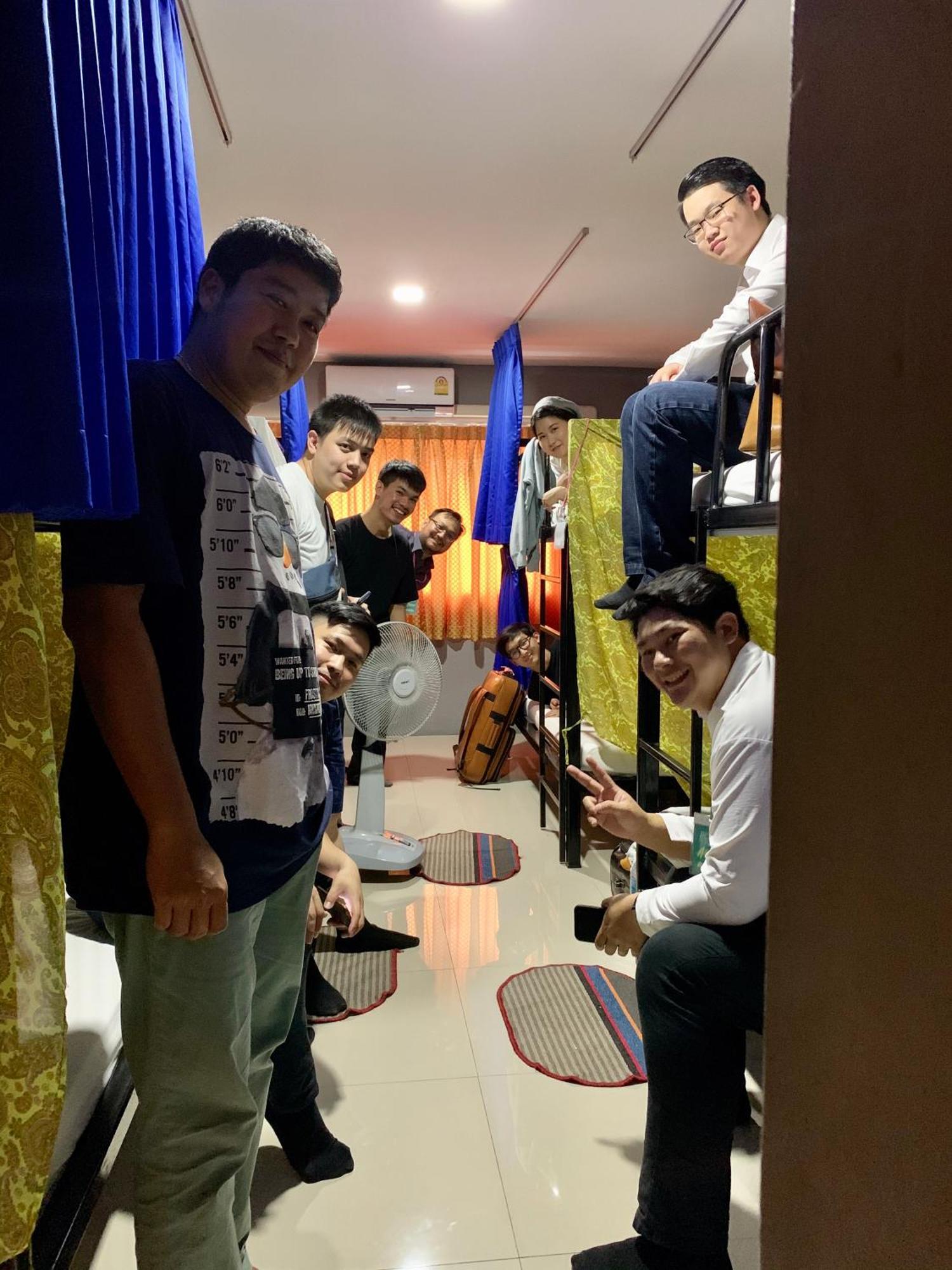 Doze Hostel Chiang Mai Dış mekan fotoğraf