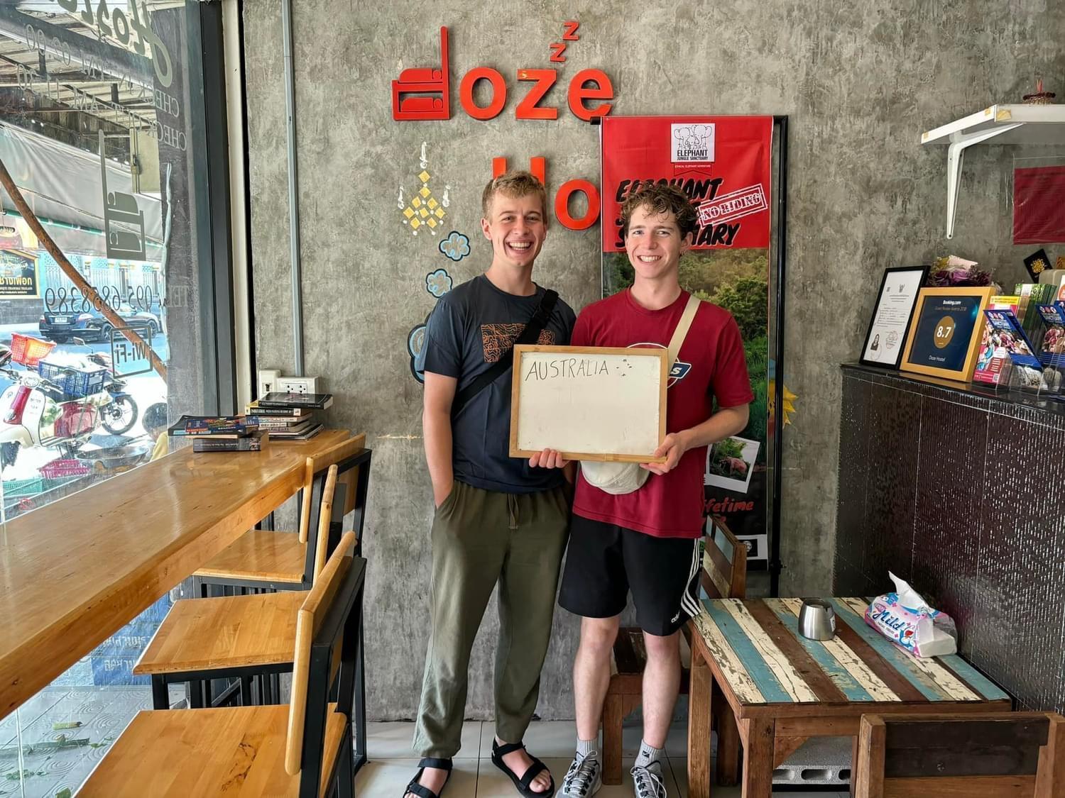 Doze Hostel Chiang Mai Dış mekan fotoğraf